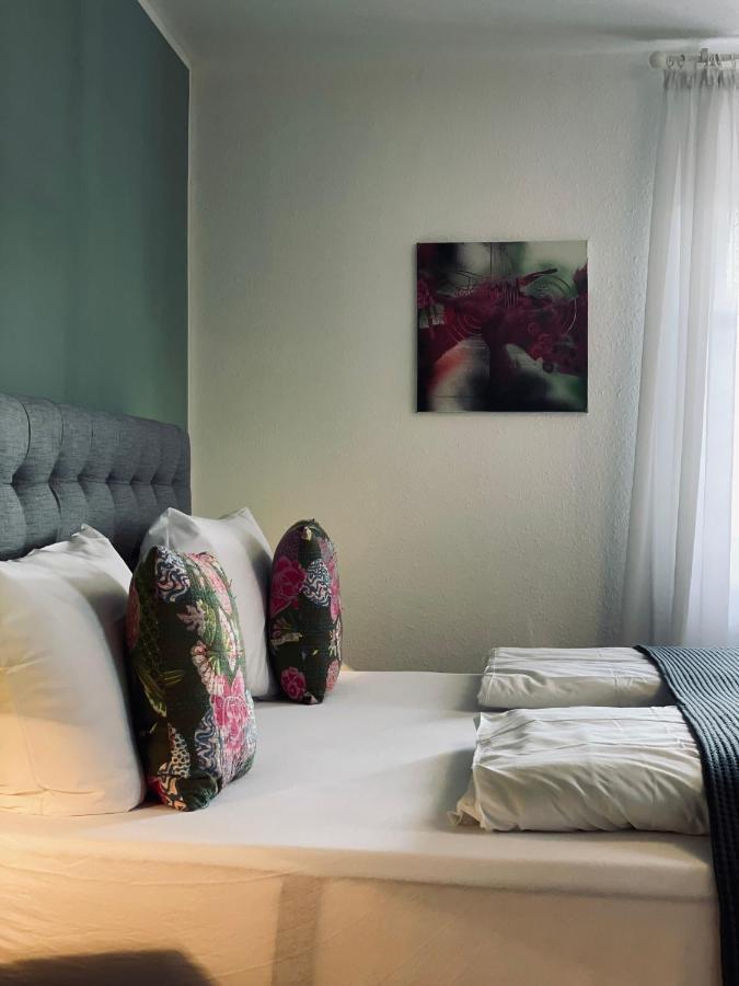 Hotel & Restaurant Gruener Baum Merzhausen Екстер'єр фото